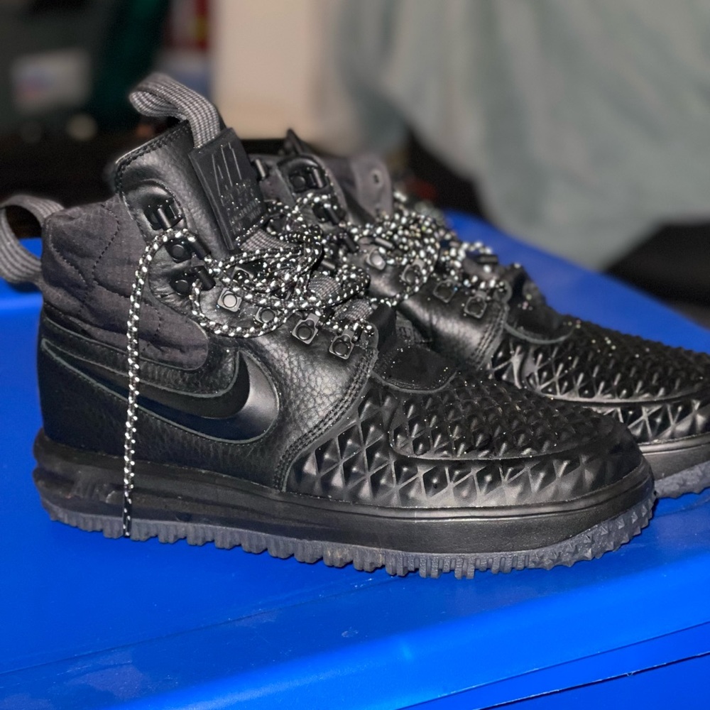 Nike duck boot